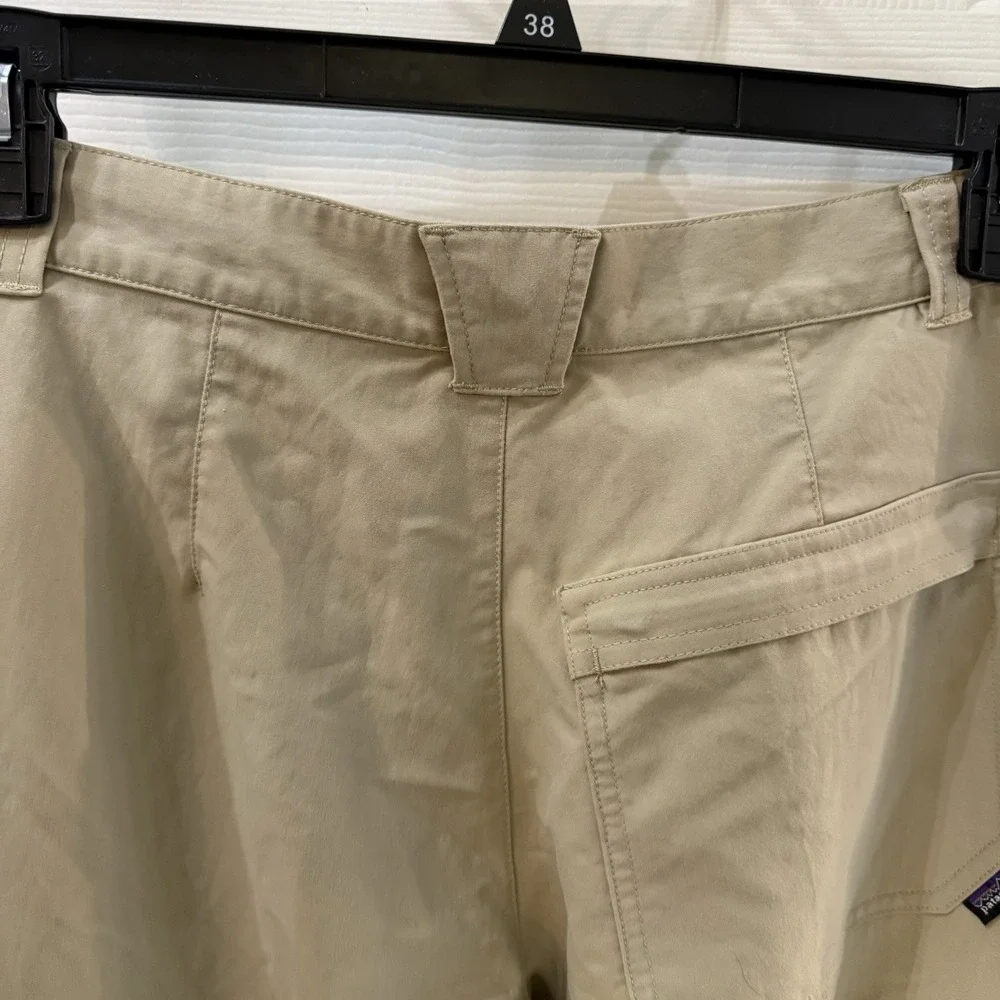 Patagonia Adventure Pants MENS 30 Cargo Vented Pockets Straight Leg Hiking‎